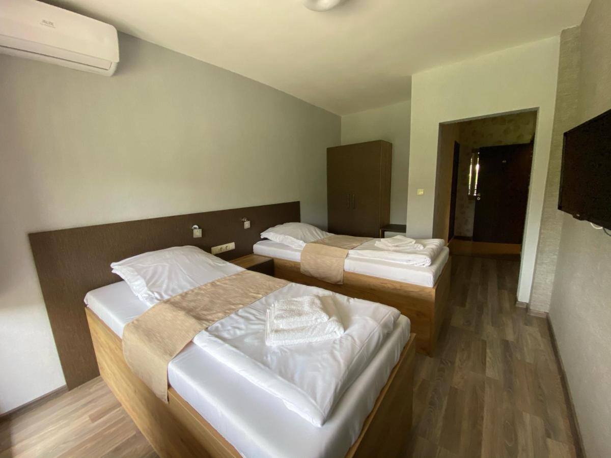 Tryavna Lake Hotel & Spa Exterior photo